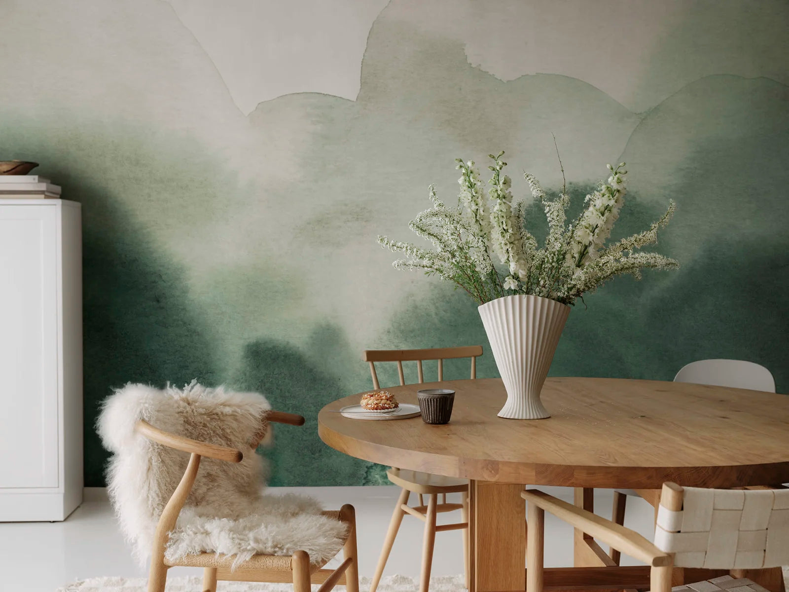 Flowing Hills, Green Wallcoverings